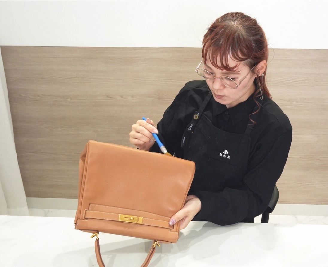 補修の様子