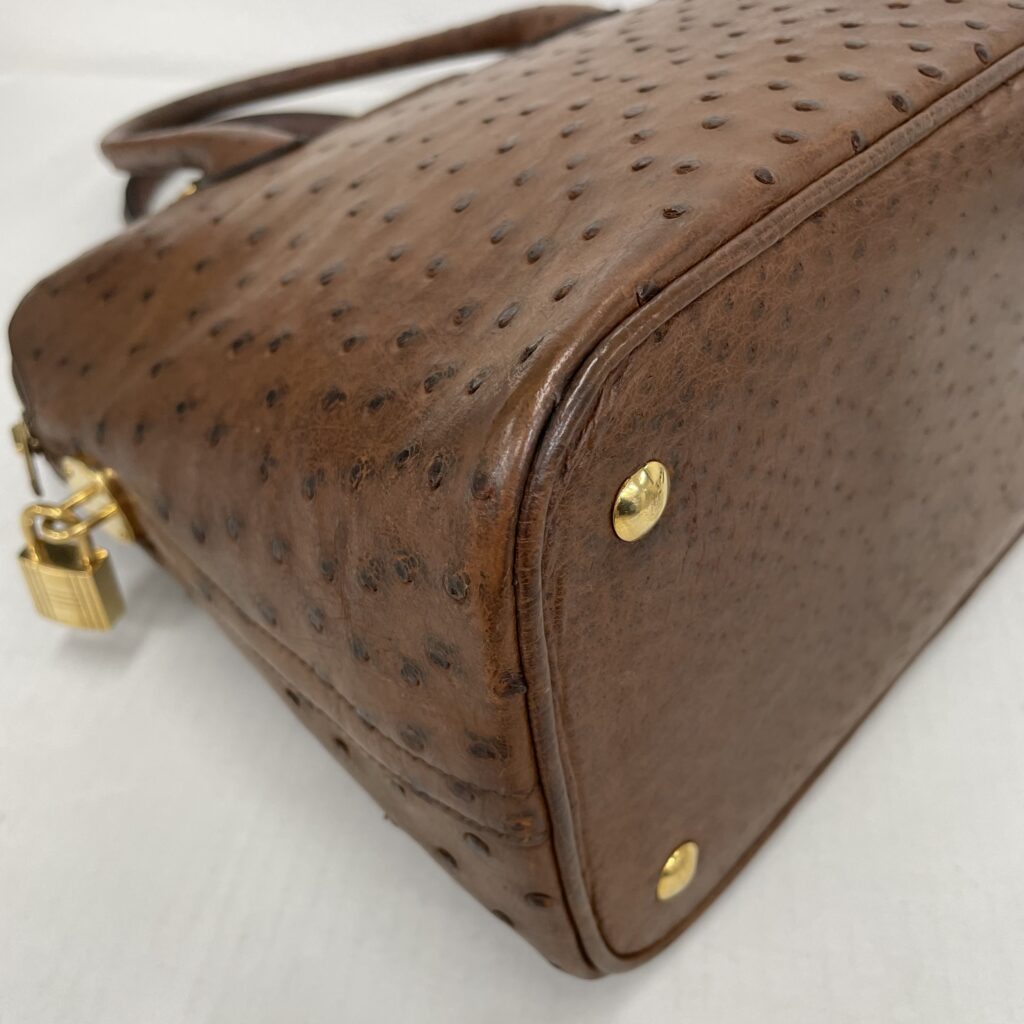 オーストリッチの補色修理👜風合いを活かして美しく✨