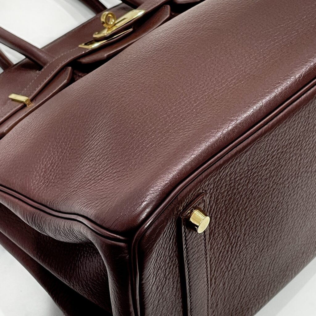レザーならではの経年変化を活かして👜トゴ×ボルドーの深みを整えるトータルメンテナンス