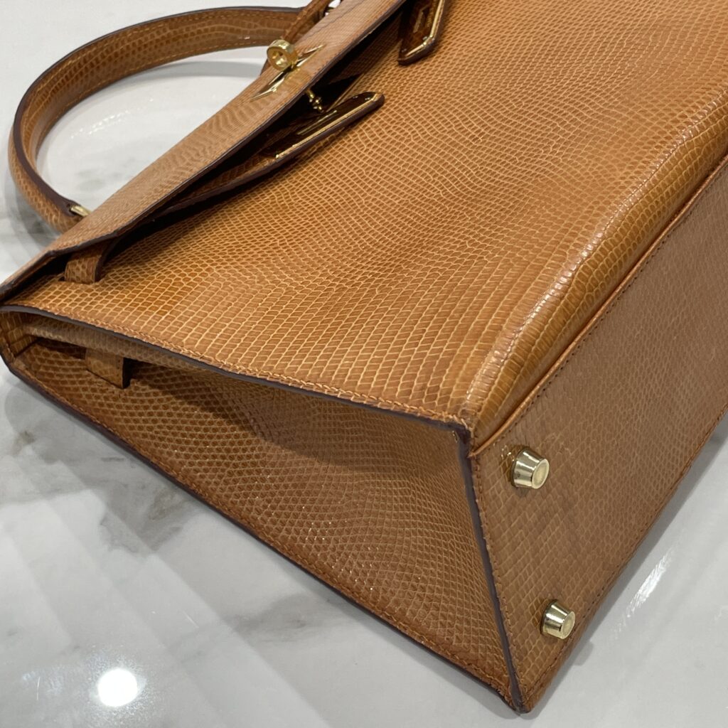 エルメス ケリー リザードレザー👜角スレ・コバ補修✨