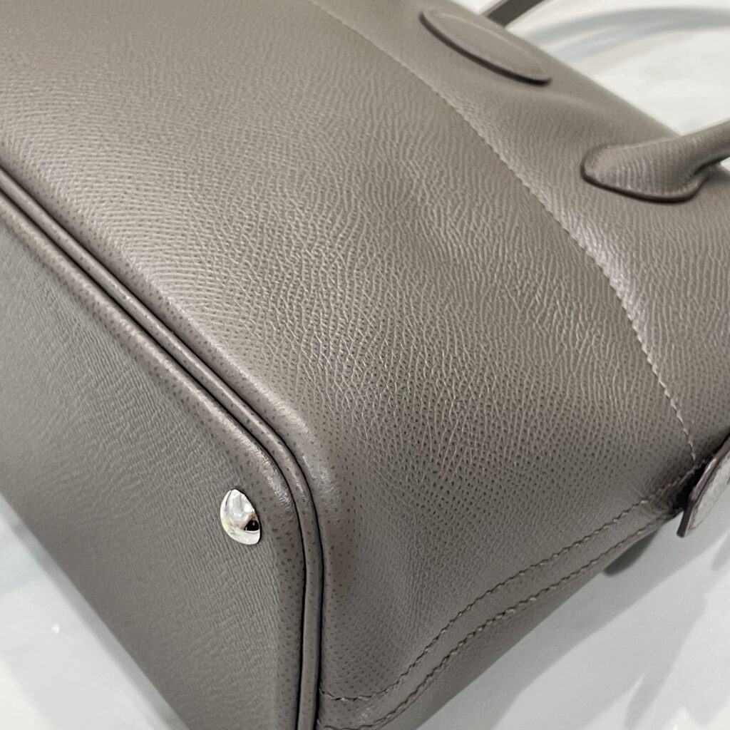 エルメス ボリード｜レザーの質感を活かした部分補修で上品に復活✨