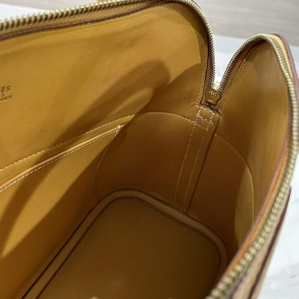 エルメス ボリード ゴールド｜全体色補修と内装インク汚れの除去で美しく再生✨