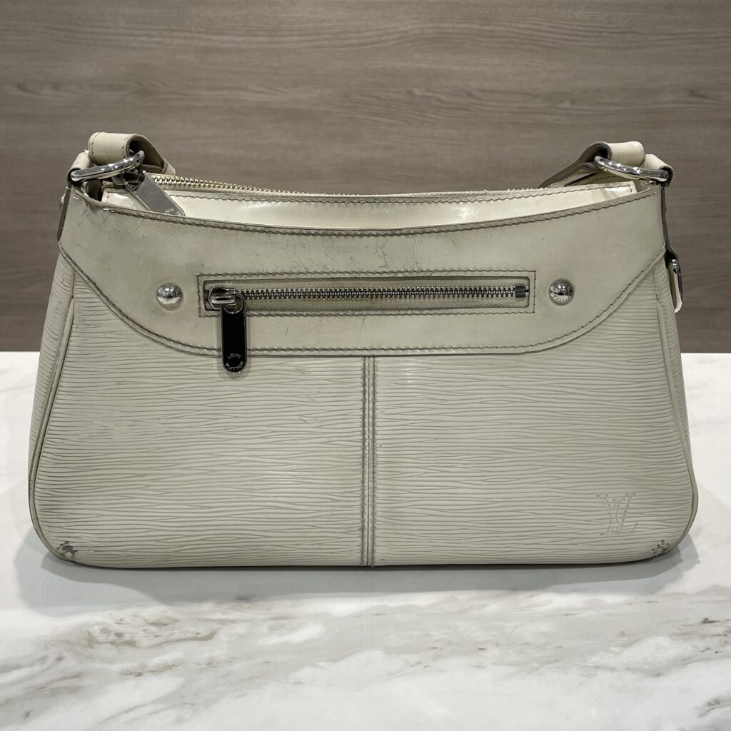 エピレザーの色補修✨ホワイトのテュレンを美しくリフレッシュ🕊