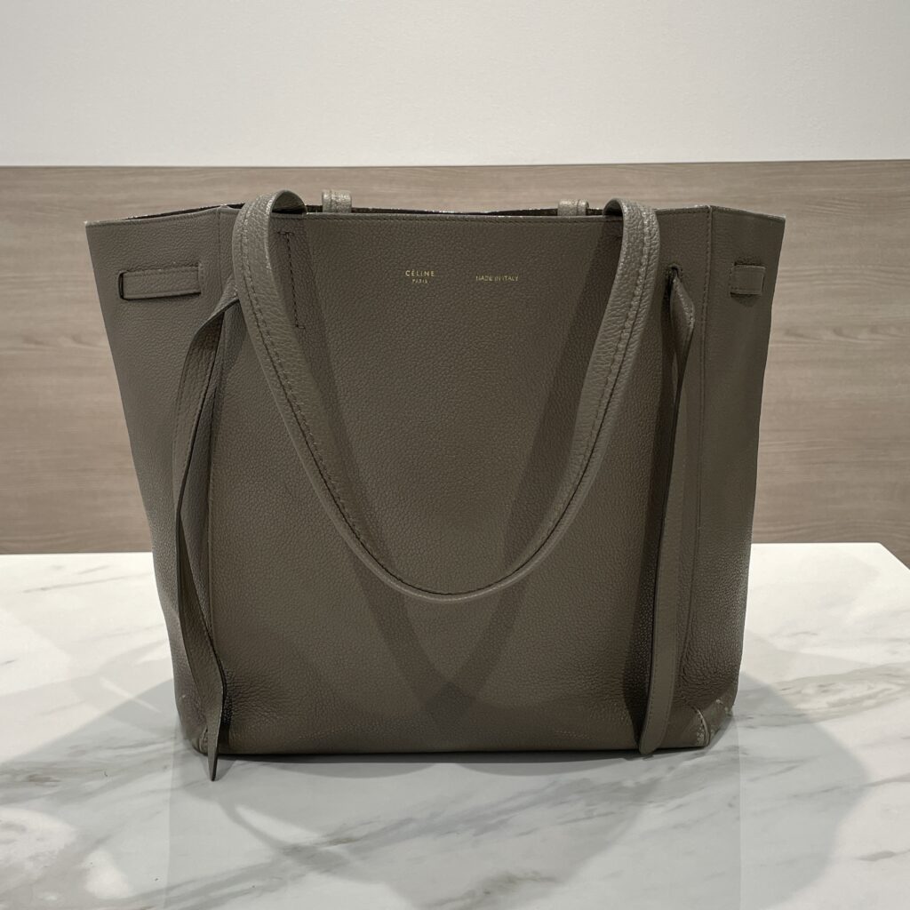 【セリーヌ】カバファントムの色あせ＆黄ばみを全体色補修で自然に復活✨