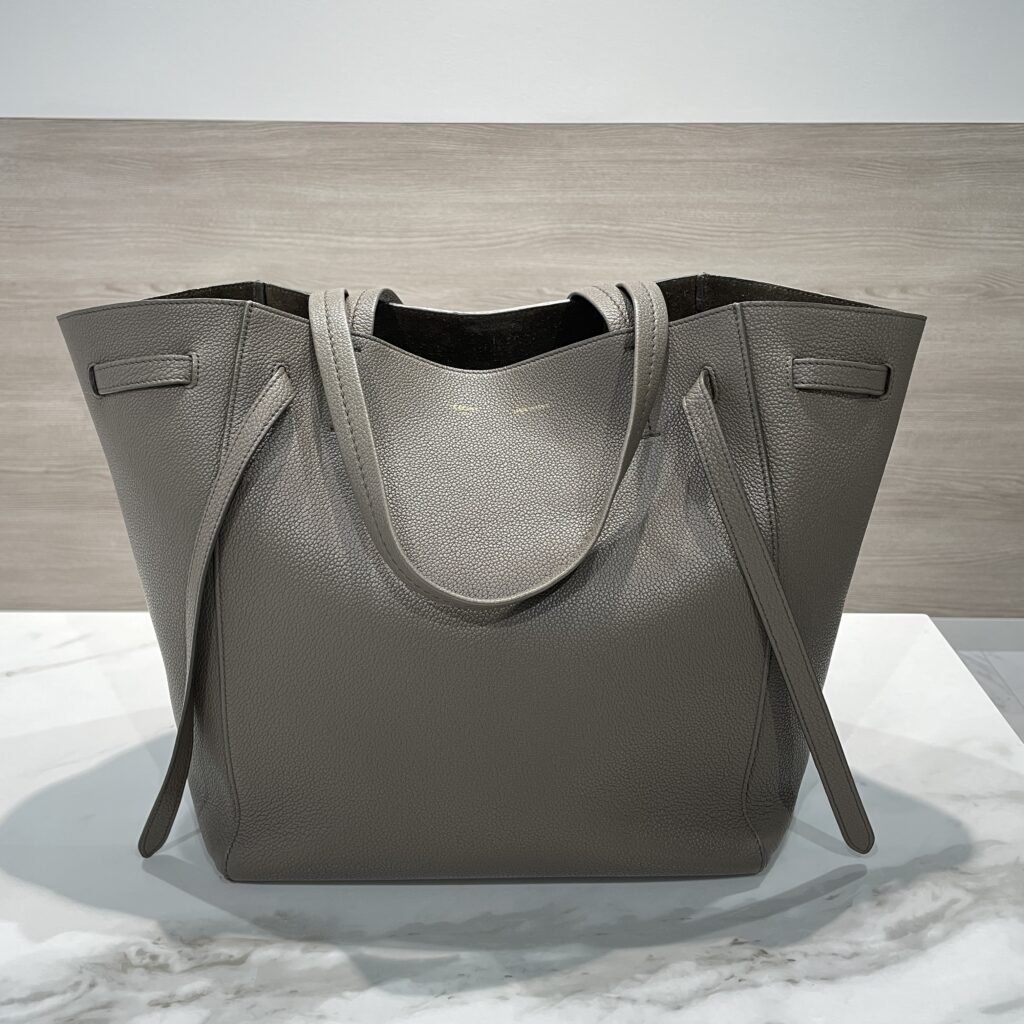 【セリーヌ】カバファントムの色あせ＆黄ばみを全体色補修で自然に復活✨