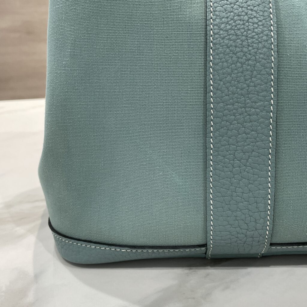 エルメス ガーデンパーティー〈トワルアッシュ〉｜ボールペン汚れとくすみを洗浄・色補修でリフレッシュ✨