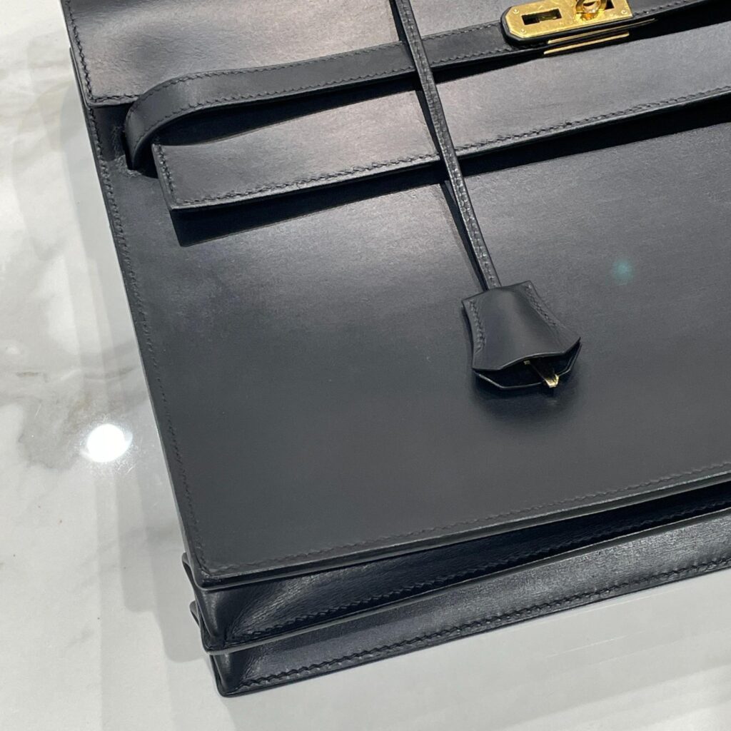 エルメス　ケリーデペッシュ　黒