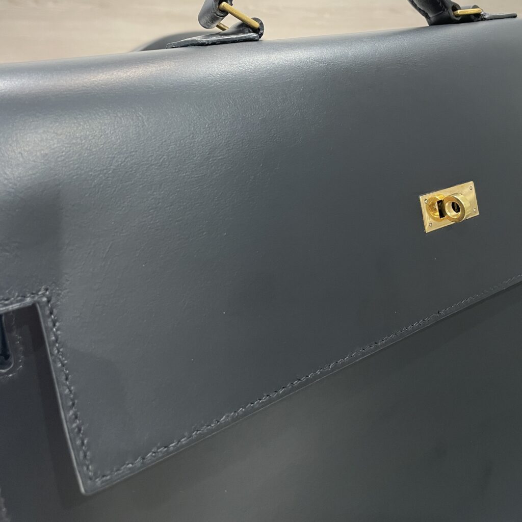 エルメス　ケリー　デペッシュ　ブラック