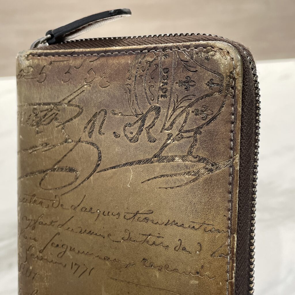 ベルルッティ イタウバ ｜ヴィンテージ感を活かした色補修✨✒