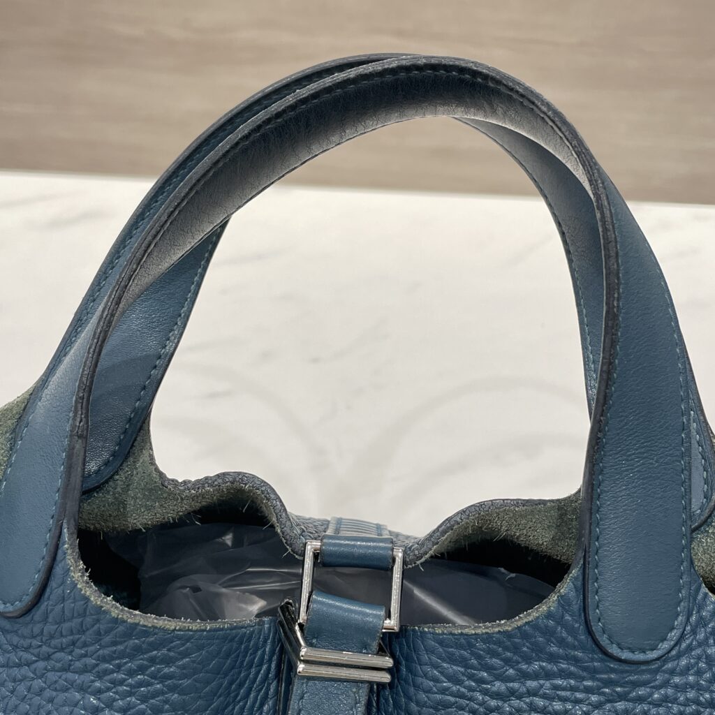 使い込んだピコタンをもう一度鮮やかに✨｜ディープブルーの色補修とメンテナンス