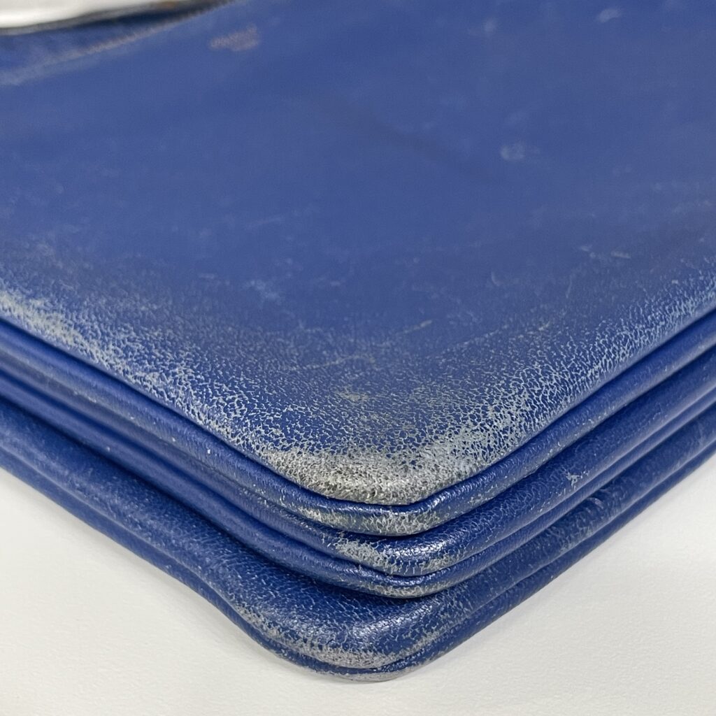 セリーヌ トリオ補修事例🔵 色褪せ補色+ストラップ修理